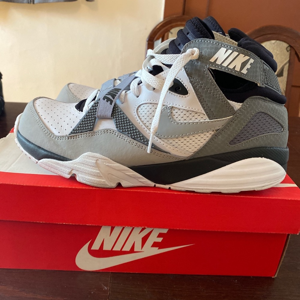 Nike
